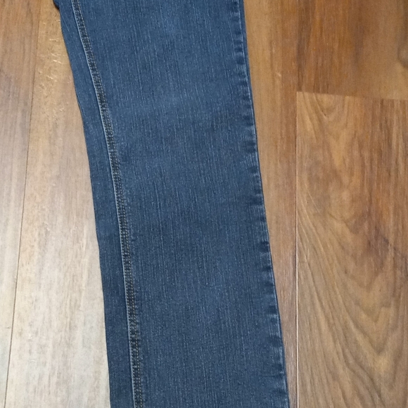 Womens Size 14 J2 by Jou Jou Premium Denim Straight Jeans. - Picture 6 of 9